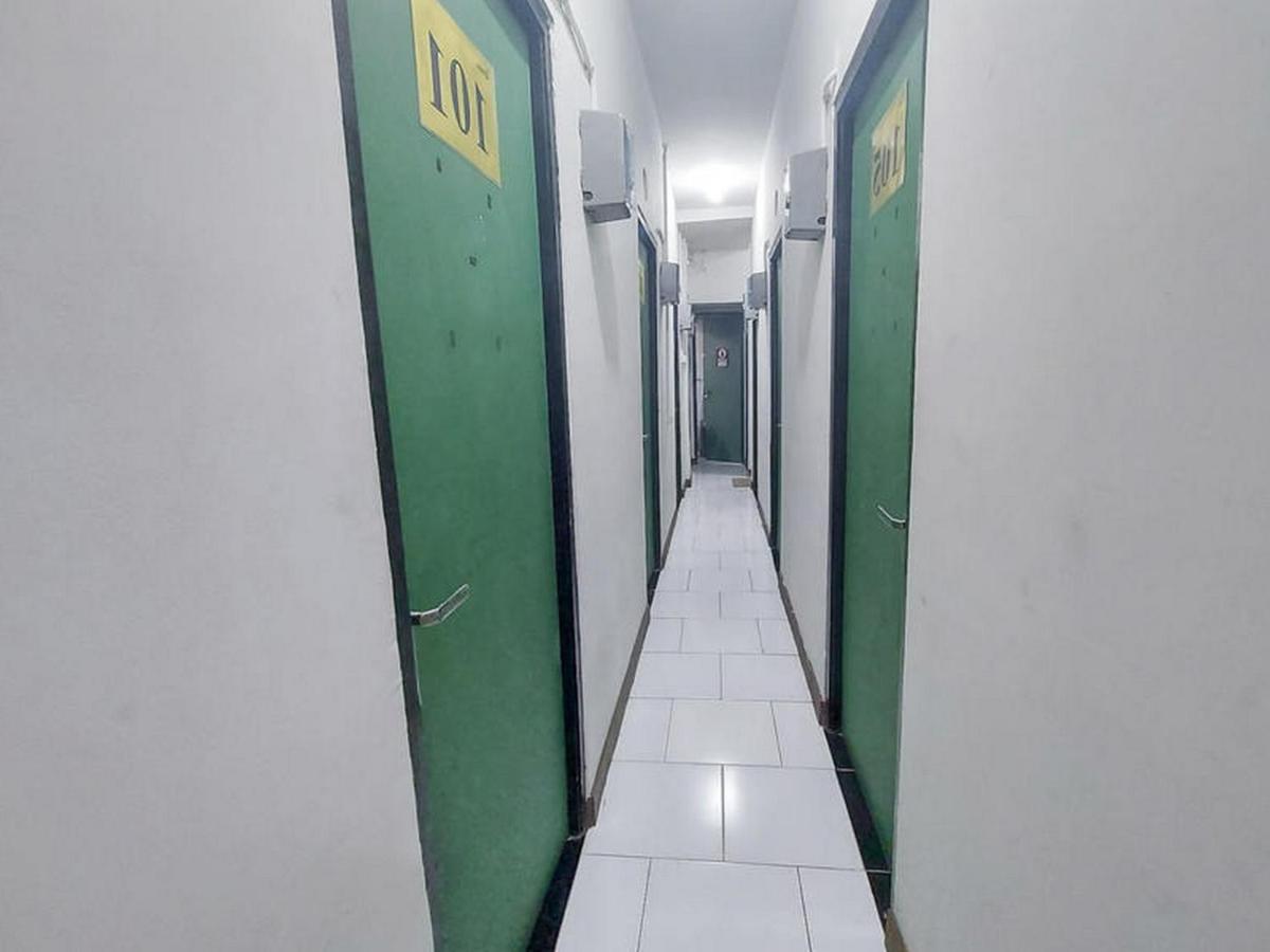 Marson Taman Mahkota Syariah Residence Redpartner Tangerang Dış mekan fotoğraf